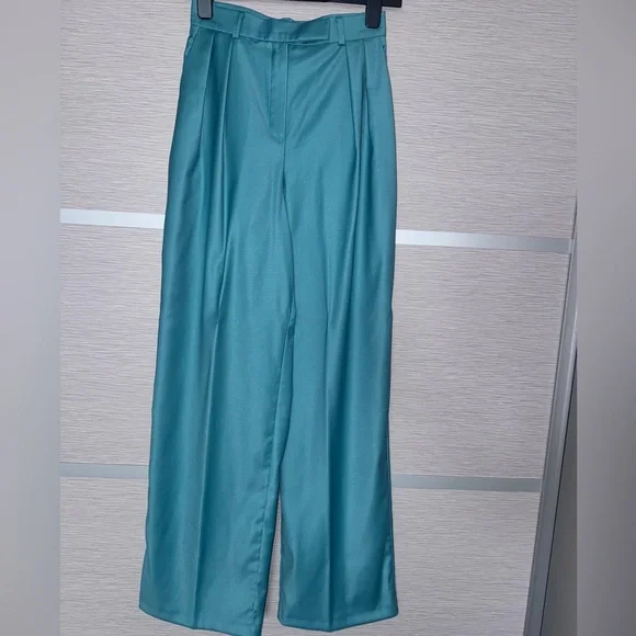 LICHI Pants In Size small ( could be Part Of a Set) - Picture 3 of 16